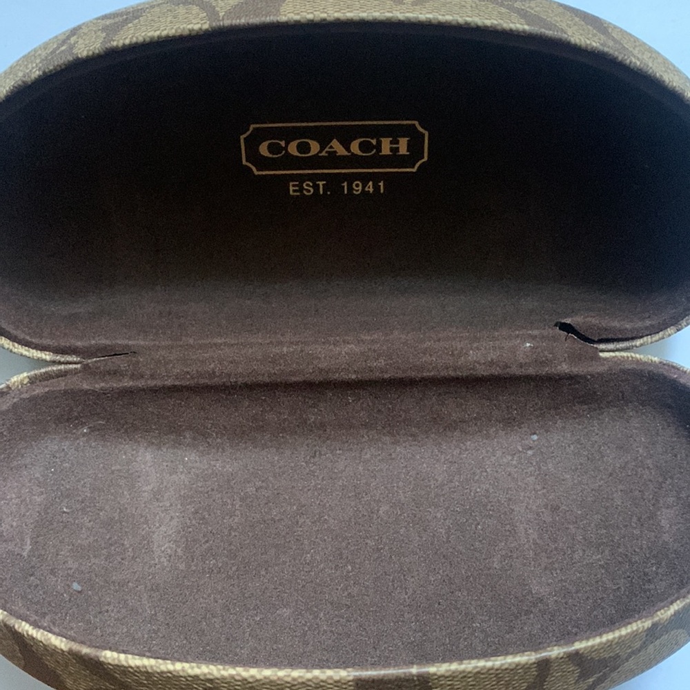 Coach case - Picture 5 of 8